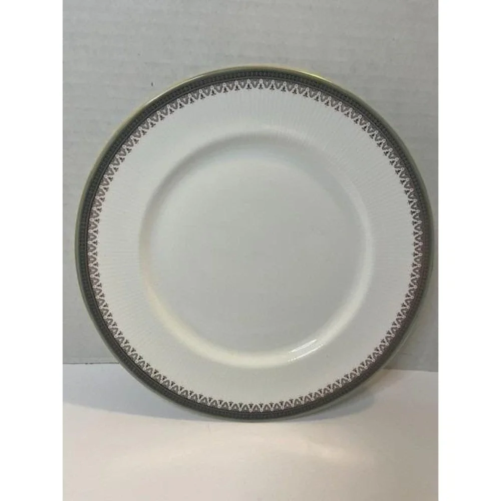 Set of 4 Paragon Kensington Fine Bone China Dinner Plates 10 in